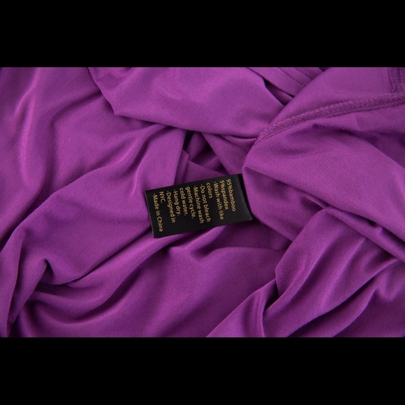 KING NEW YORK, V-NECK T-SHIRT , DARK PURPLE. - Picture 4 of 13